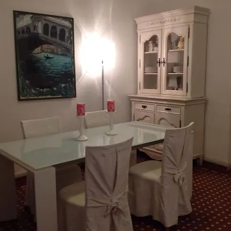 Accogliente Trilocale In Gran Madre Lägenhet